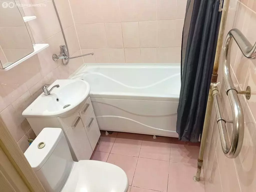 1-комнатная квартира: Чебоксары, улица Грасиса, 6к1 (32 м) - Фото 1