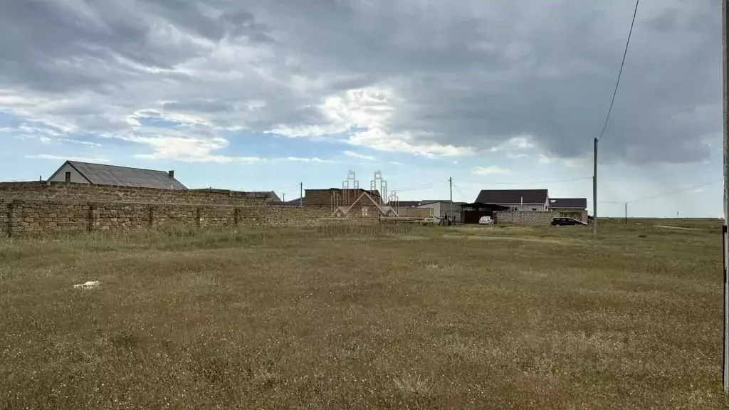 Участок в Крым, Сакский район, с. Суворовское ул. Северная, 80А (8.3 ... - Фото 2