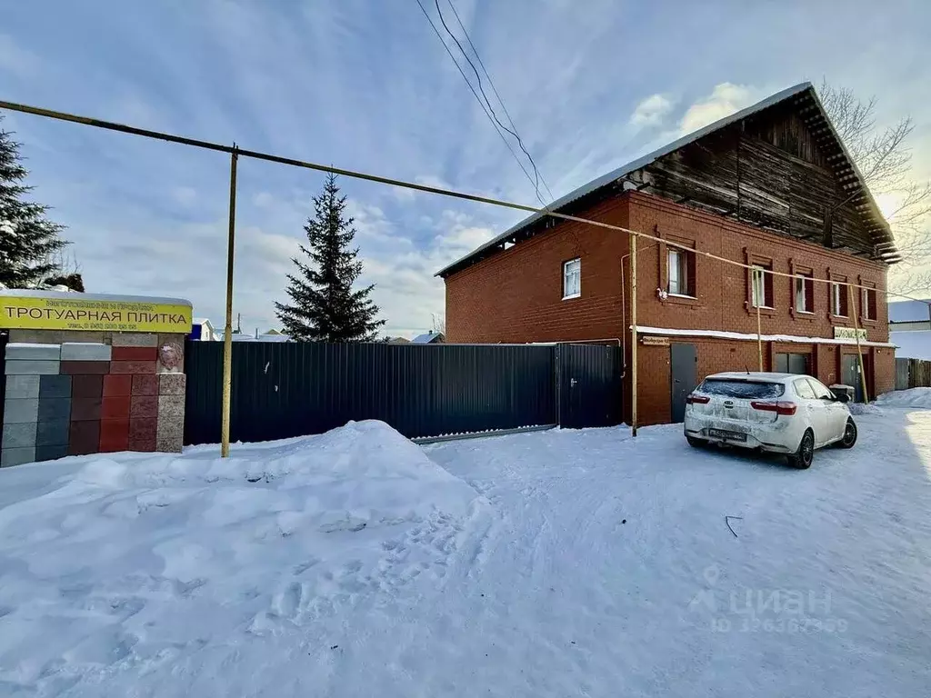 Дом в Свердловская область, Полевской ул. Володарского, 98 (280 м) - Фото 1