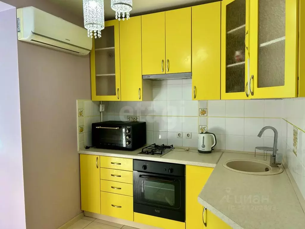 2-к кв. Севастополь ул. Адмирала Юмашева, 3 (56.0 м) - Фото 0