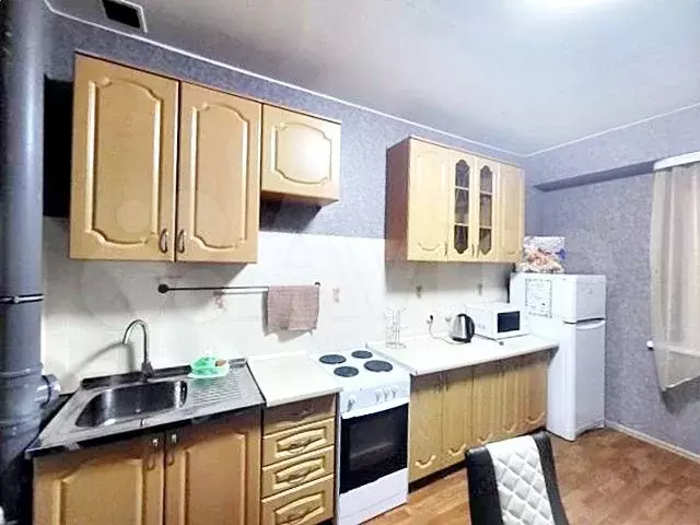 3-к. квартира, 78 м, 1/9 эт. - Фото 1