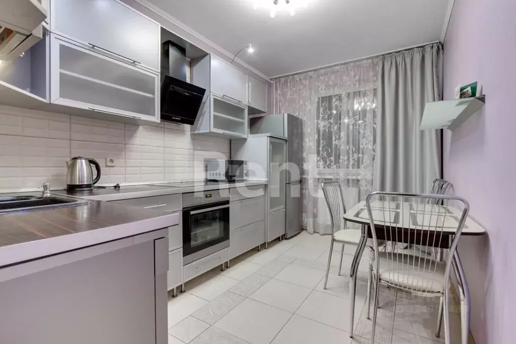 2-к кв. Москва ул. Академика Анохина, 2К6 (70.0 м) - Фото 1