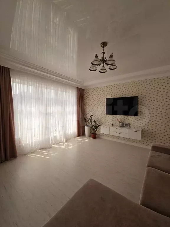 5-к. квартира, 113 м, 2/4 эт. - Фото 0