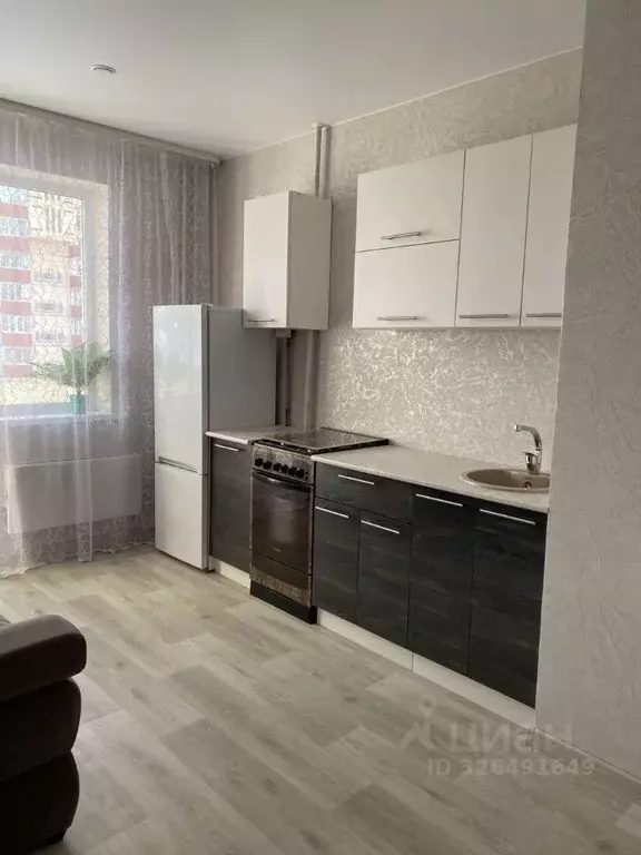 1-к кв. Омская область, Омск ул. Малиновского, 6/1 (37.7 м) - Фото 1