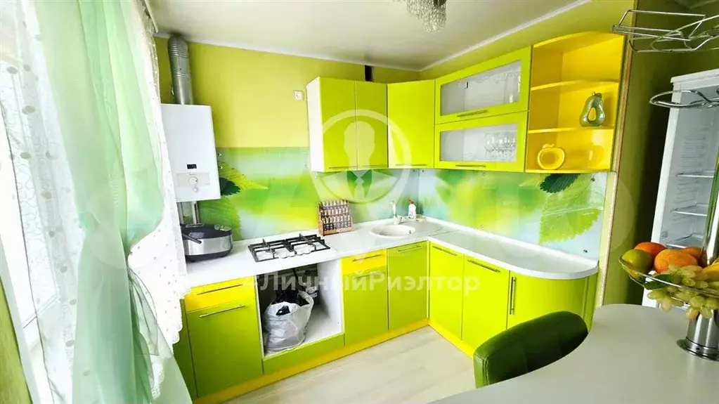 2-к. квартира, 43 м, 5/5 эт. - Фото 0