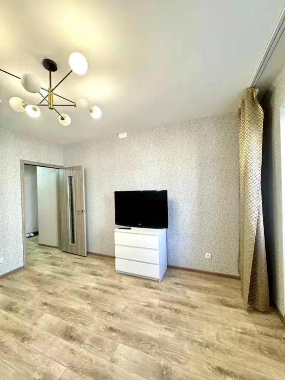 1-к кв. Омская область, Омск проезд 4-й Амурский, 7 (36.0 м) - Фото 2