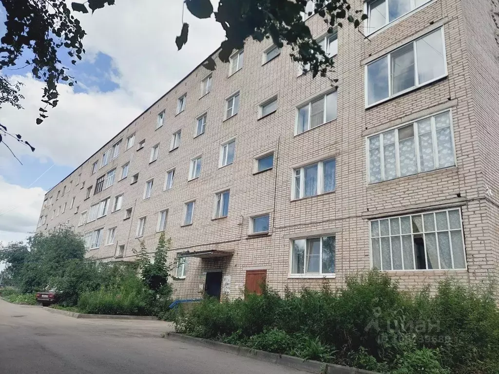 3-к кв. Новгородская область, Боровичи ул. Дзержинского, 59 (66.0 м) - Фото 0