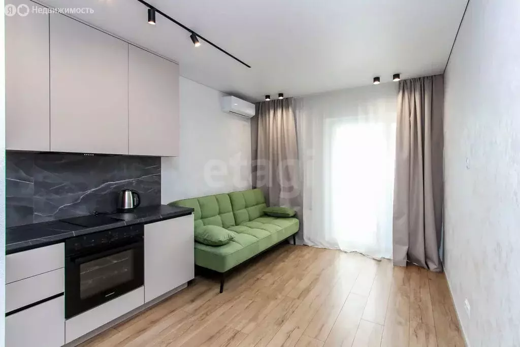 Квартира-студия: Тюмень, улица Газовиков, 38к1 (23.4 м) - Фото 1