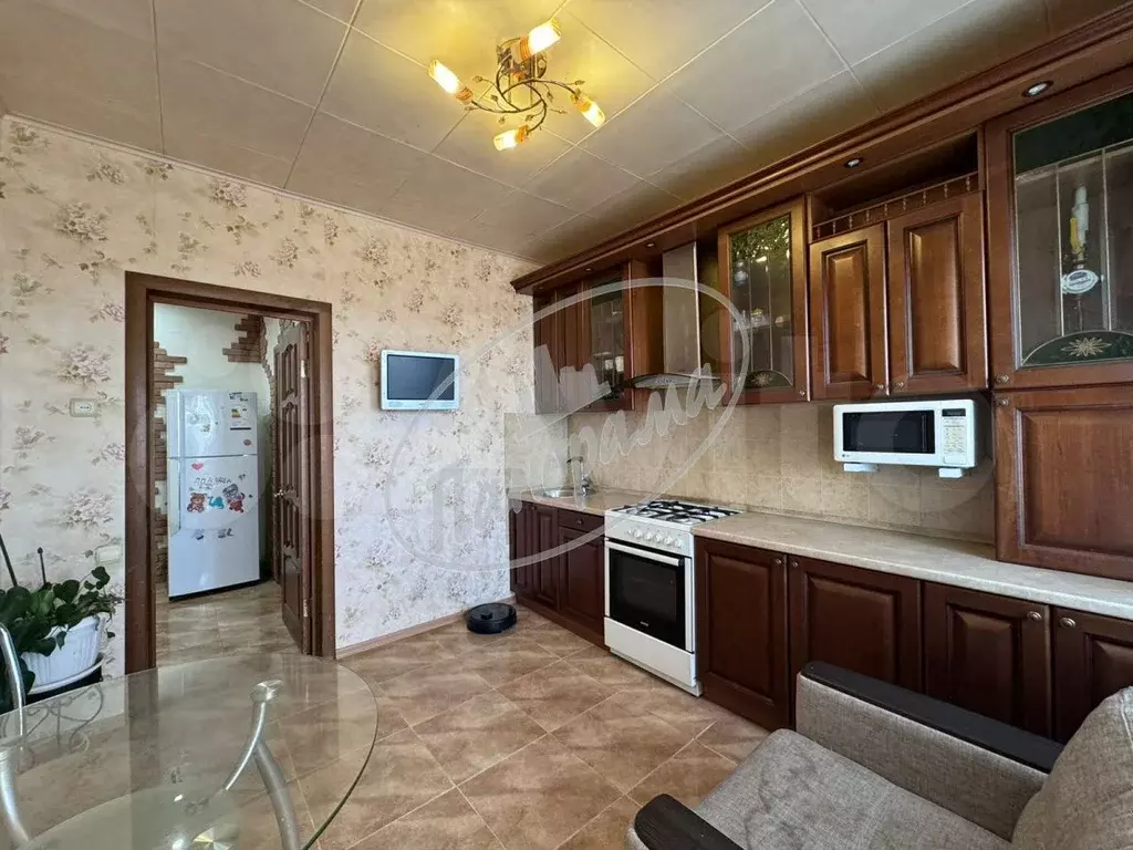 1-к. квартира, 40 м, 5/5 эт. - Фото 0