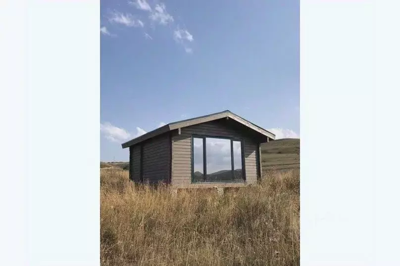 Дом в Карачаево-Черкесия, Малокарачаевский район, с. Элькуш  (25 м) - Фото 1