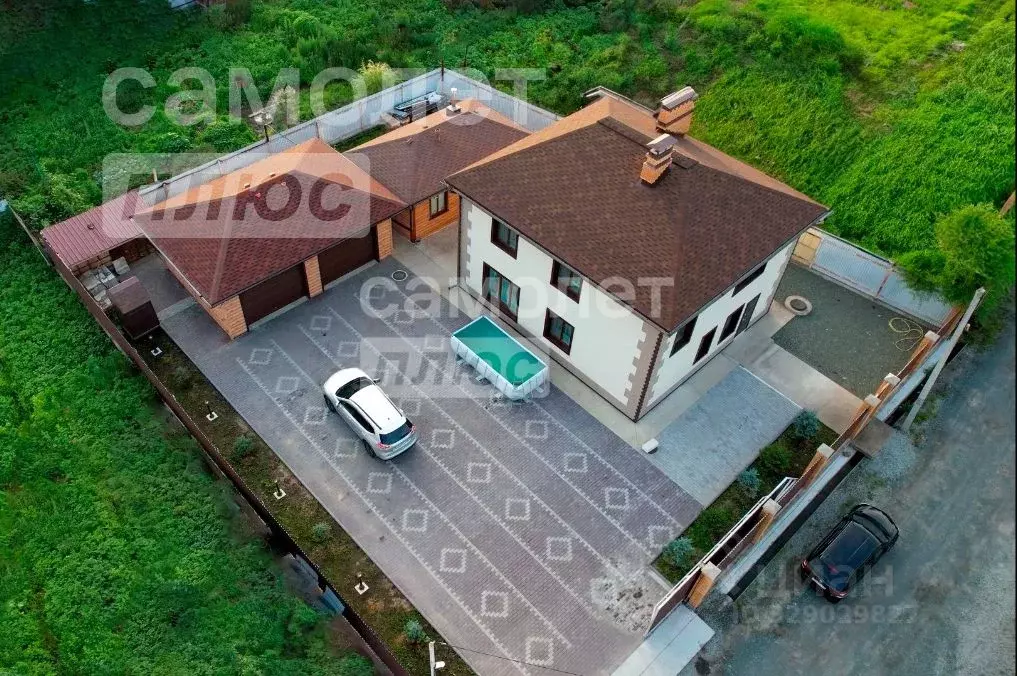 Дом в Приморский край, Артем ул. Короленко, 67А (160 м) - Фото 1