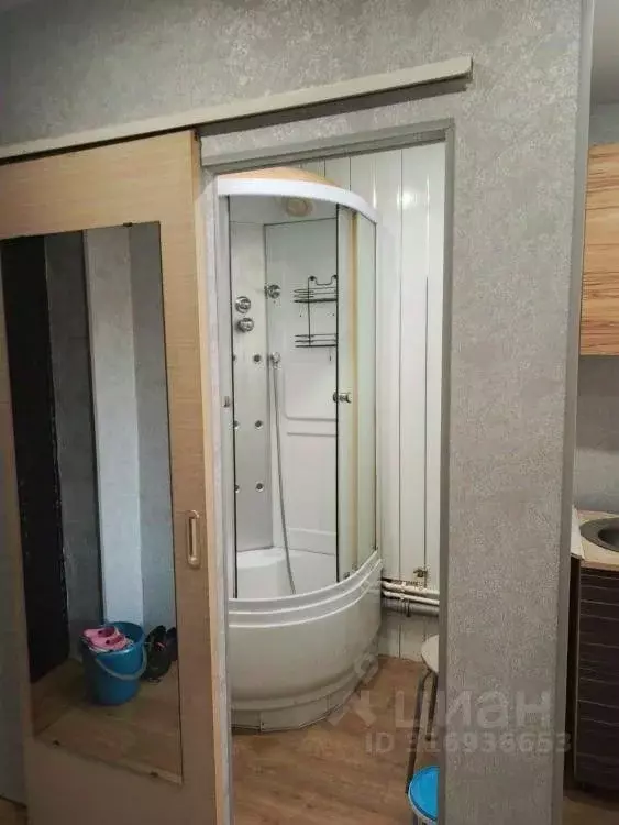 1-к кв. Иркутская область, Иркутск ул. Помяловского, 1б (18.4 м) - Фото 1