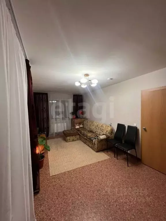 2-к кв. Кировская область, Киров ул. Энтузиастов, 52А (58.3 м) - Фото 2