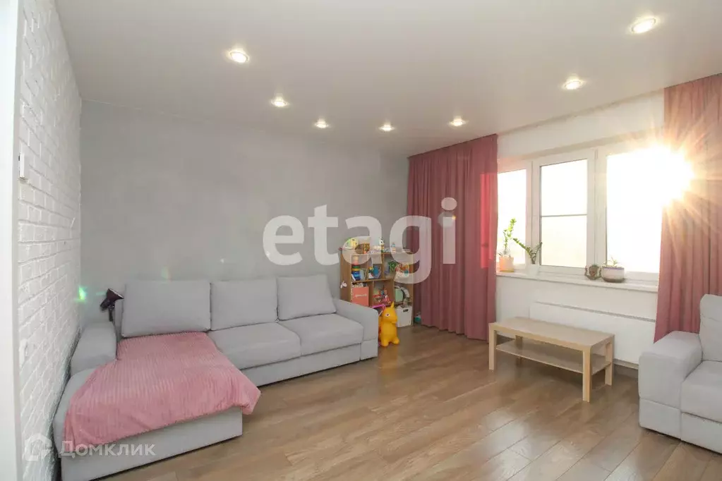 Продаётся 2-к квартира, 57.3 м - Фото 0