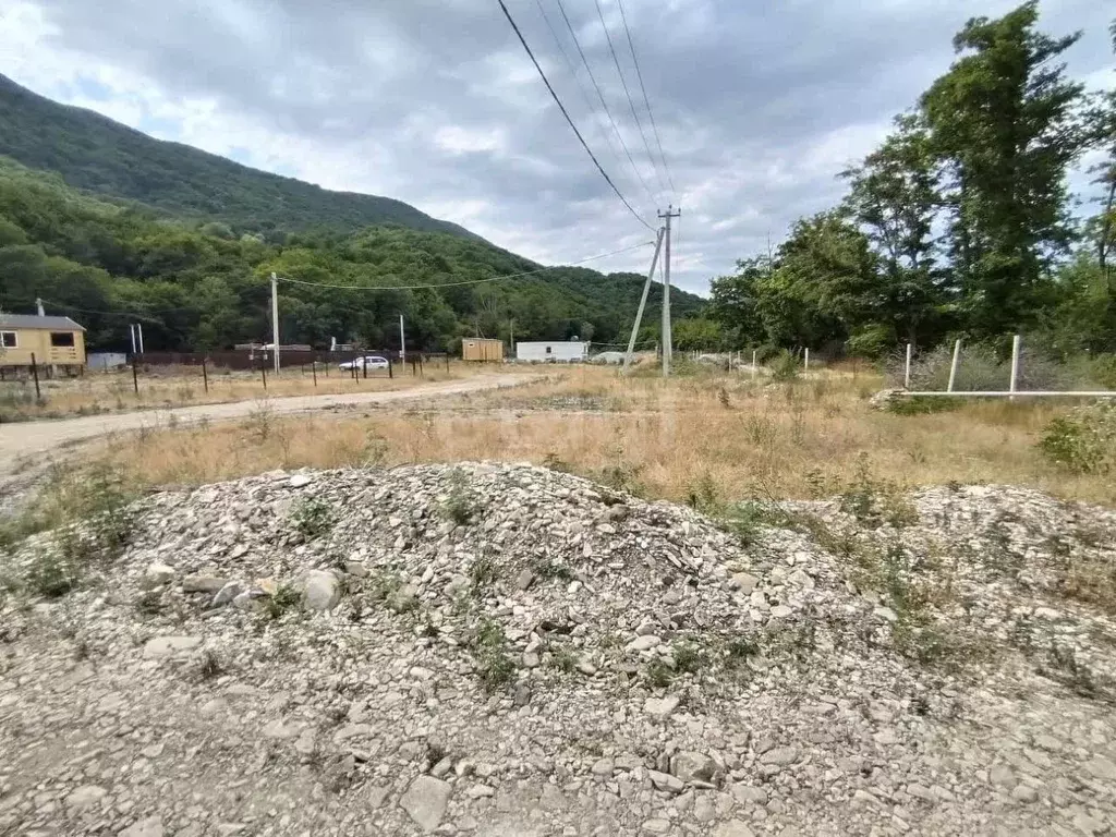 Участок в Краснодарский край, Геленджик городской округ, с. Адербиевка ... - Фото 1