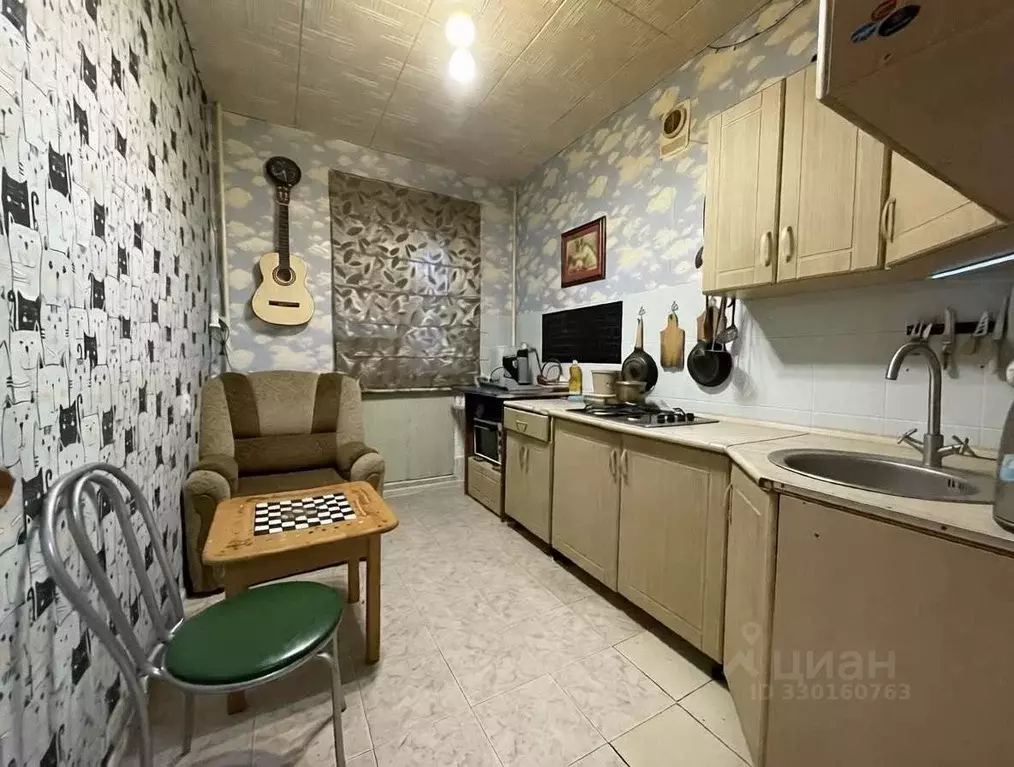 2-к кв. Белгородская область, Белгород ул. Губкина, 49 (49.5 м) - Фото 1