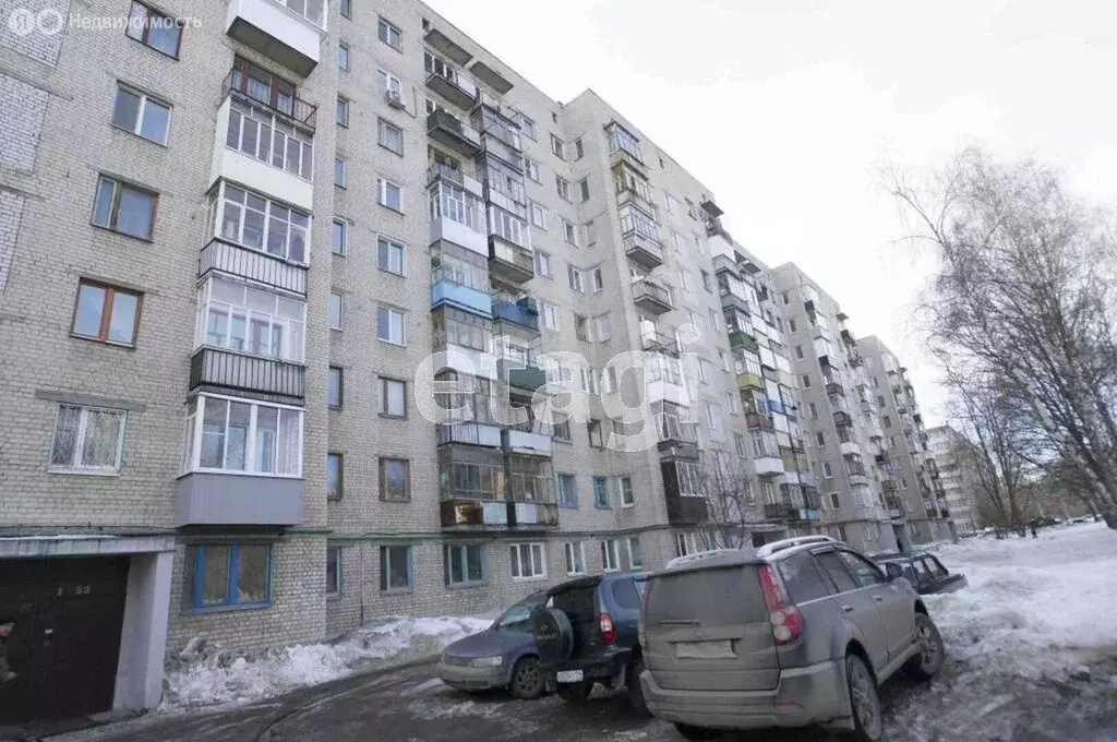 3-комнатная квартира: Казань, улица Карбышева, 17 (60.1 м) - Фото 0