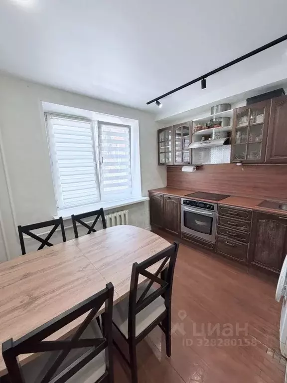 1-к кв. Башкортостан, Уфа Дуванский бул., 23 (49.5 м) - Фото 1