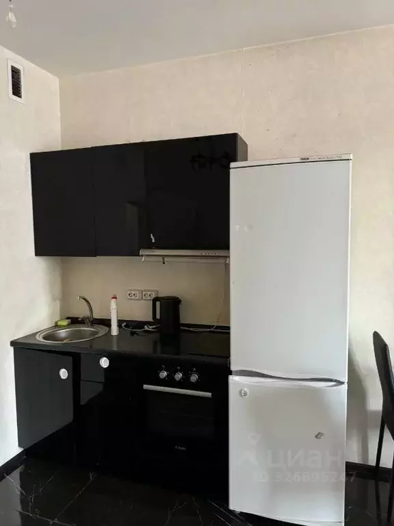 1-к кв. Иркутская область, Иркутск Индустриальная ул., 16 (32.0 м) - Фото 1