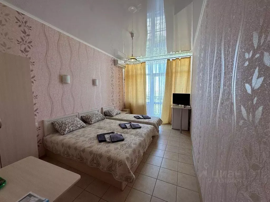 Комната Крым, Феодосия ш. Керченское, 76А (16.0 м) - Фото 1