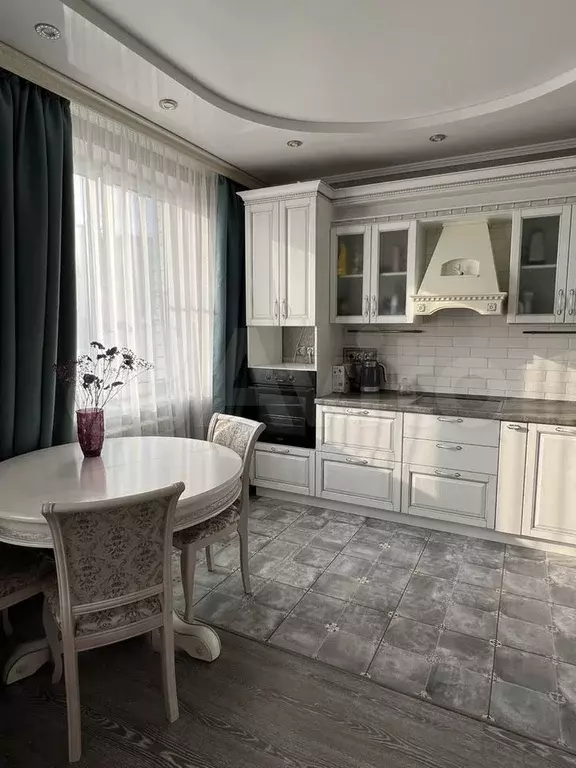 2-к. квартира, 58 м, 9/10 эт. - Фото 0