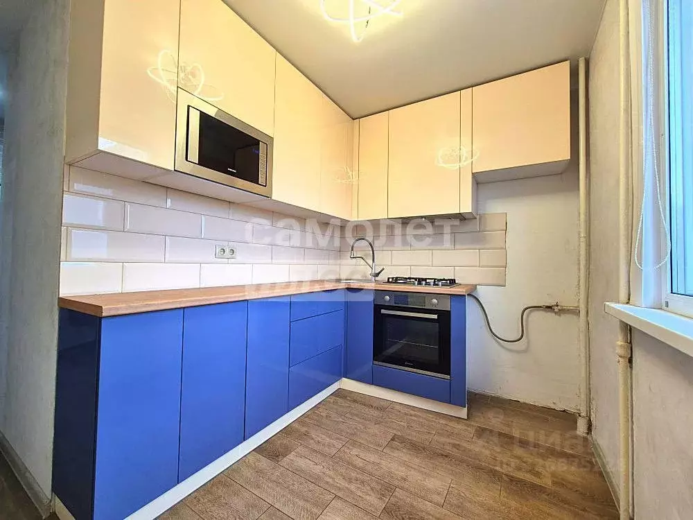 3-к кв. Пензенская область, Пенза ул. Суворова, 144 (57.8 м) - Фото 2