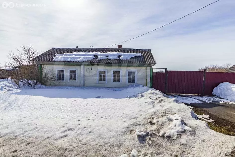 Дом в Тюменская область, Заводоуковский муниципальный округ, село ... - Фото 1