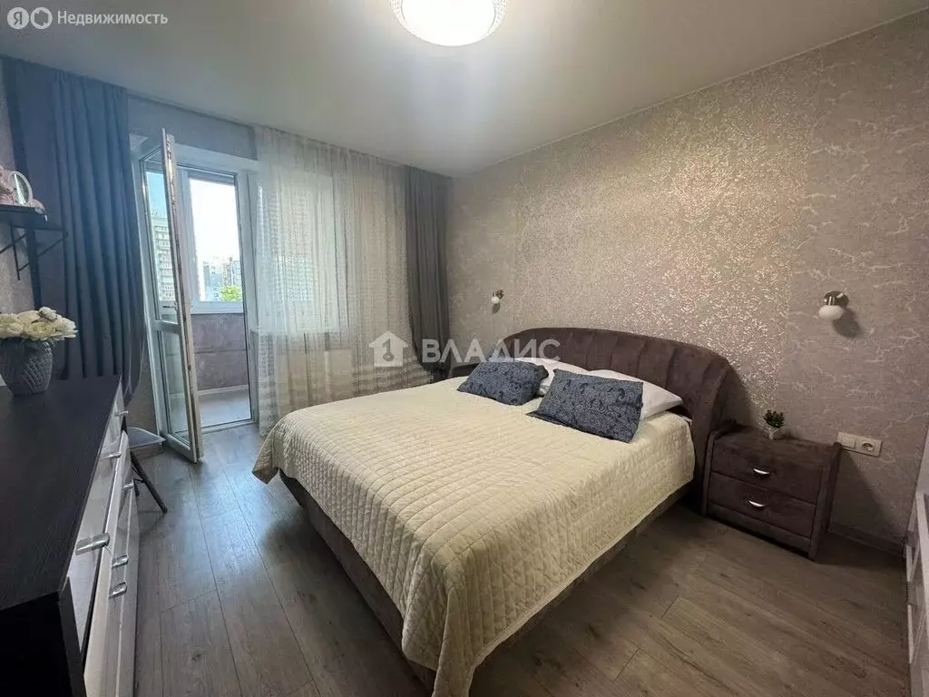 3-комнатная квартира: Калининград, Инженерная улица, 11 (78.7 м) - Фото 1
