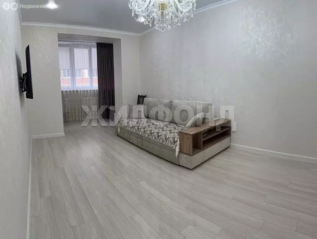 1-комнатная квартира: Черкесск, Октябрьская улица, 9Нк5 (51.1 м) - Фото 1