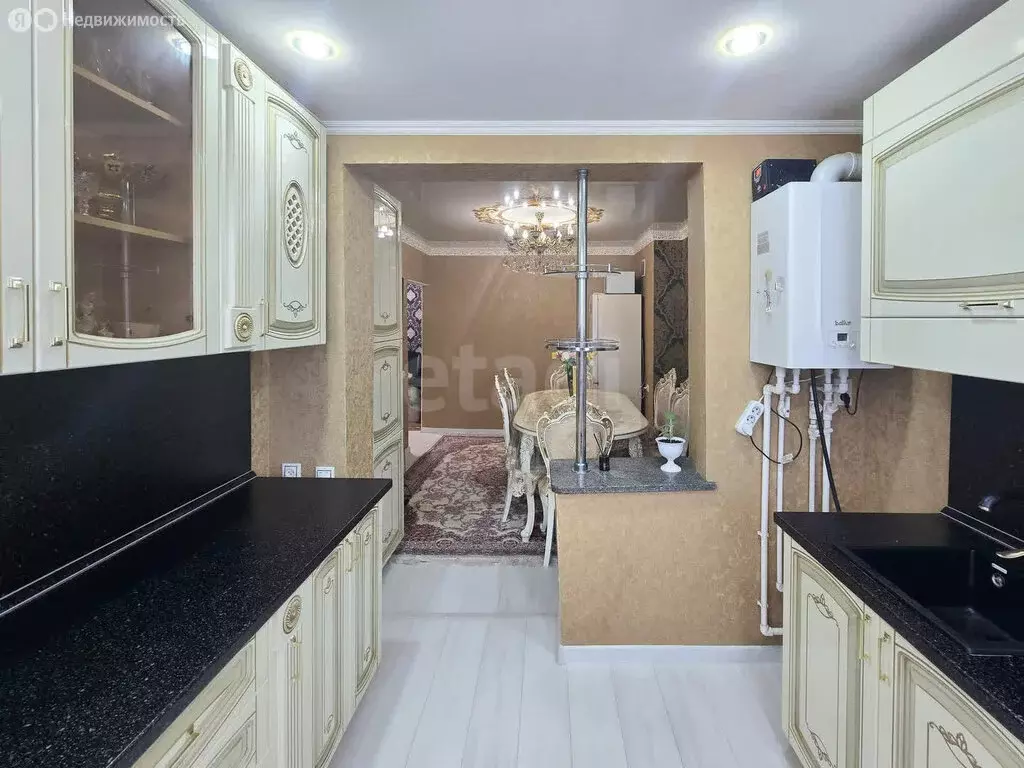 3-комнатная квартира: Тырныауз, улица Мусукаева, 14 (69.1 м) - Фото 0