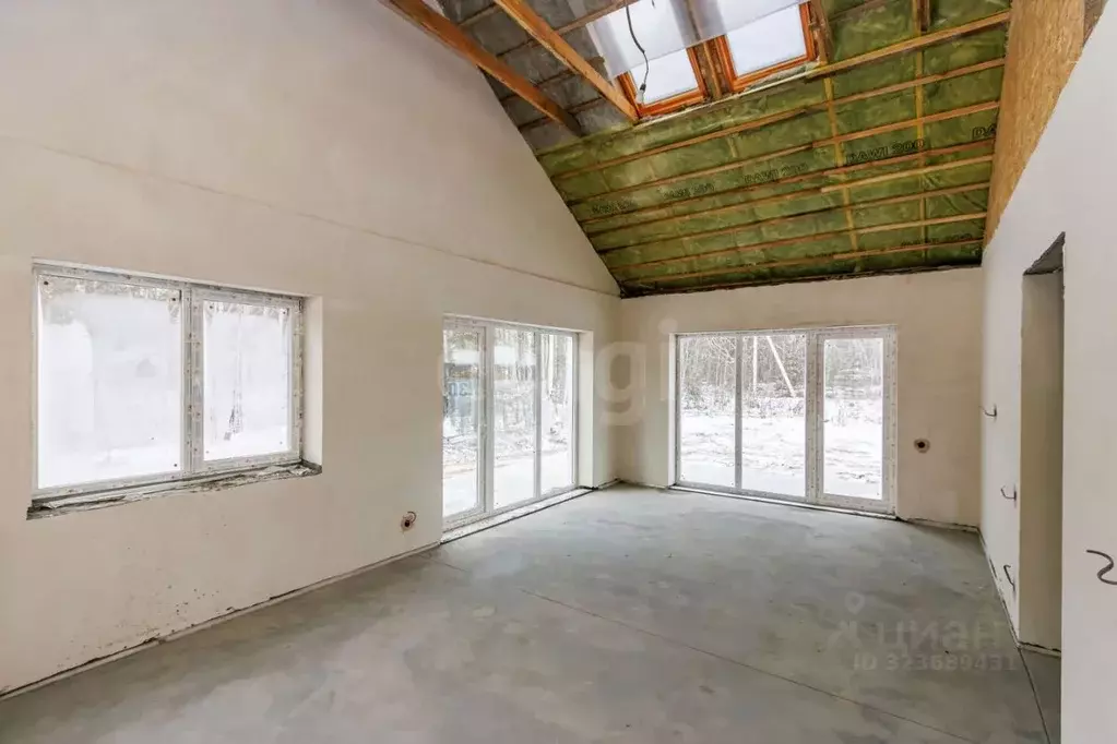 Дом в Тюменская область, Тюменский муниципальный округ, с. Перевалово, ... - Фото 1