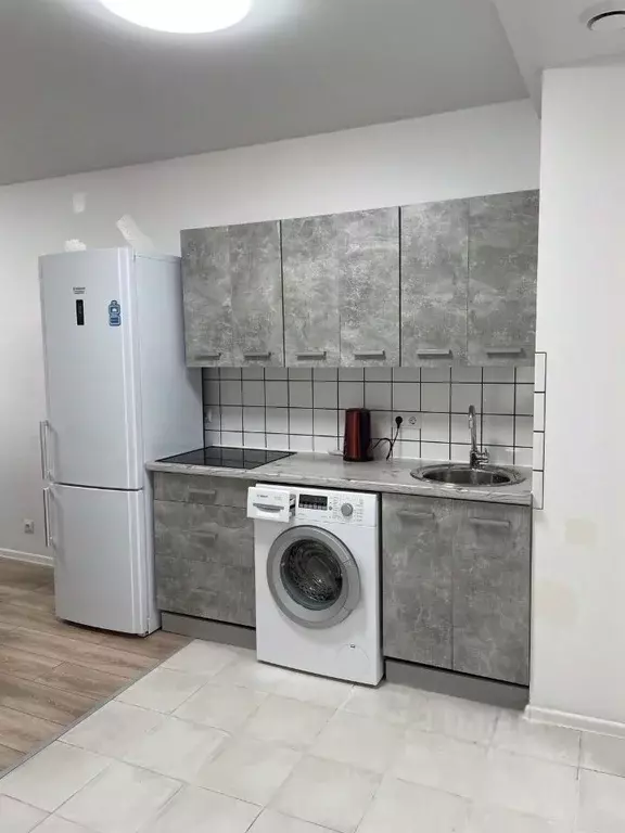 3-к кв. Москва ул. Саларьевская, 9 (80.0 м) - Фото 1