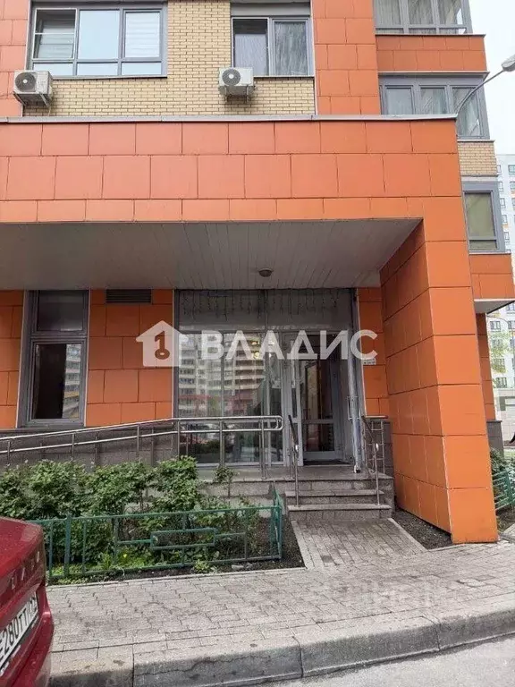 3-к кв. Москва ул. Мельникова, 3к2 (97.9 м) - Фото 1