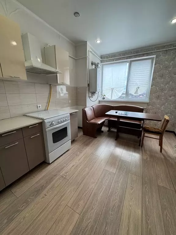 Продаётся 2-к квартира, 70 м - Фото 0