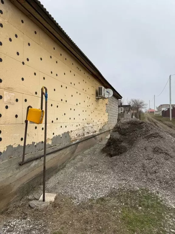 Дом в Чеченская республика, Грозный Трансмаш ДНТ, 2-я линия (600 м) - Фото 1