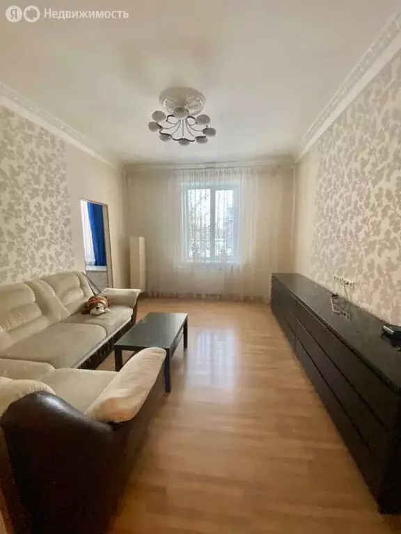 3-комнатная квартира: Екатеринбург, Стахановская улица, 3 (70.5 м) - Фото 1