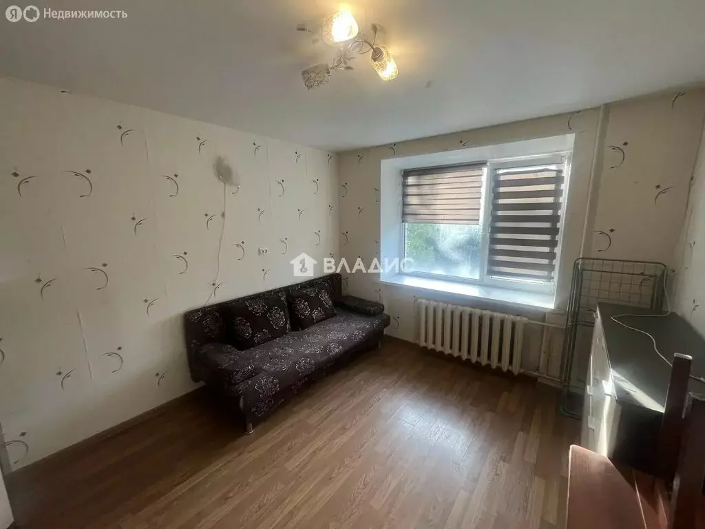 1к в 8-комнатной квартире (12 м) - Фото 1