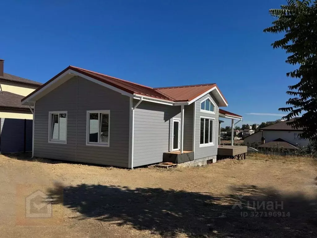 Дом в Севастополь Маяк-4 садовое товарищество,  (96 м) - Фото 1