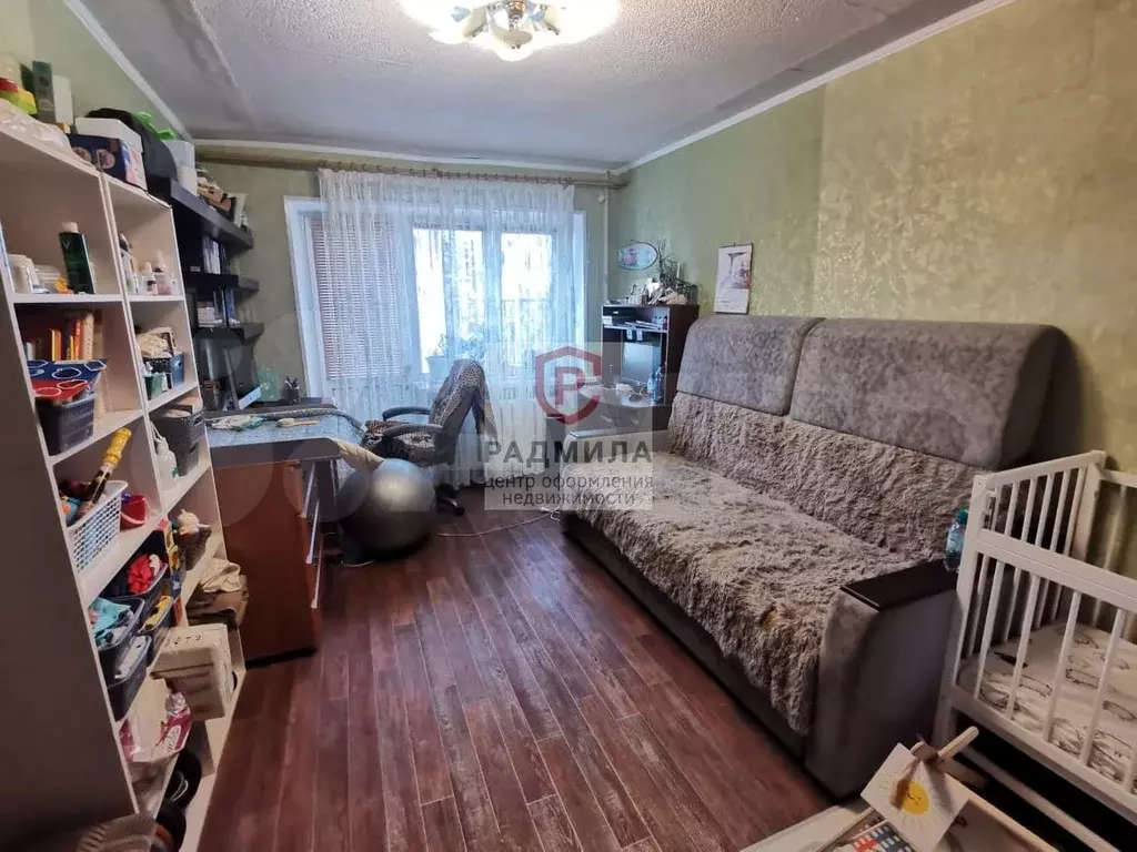 Комната 33,5 м в 5-к., 4/5 эт. - Фото 1
