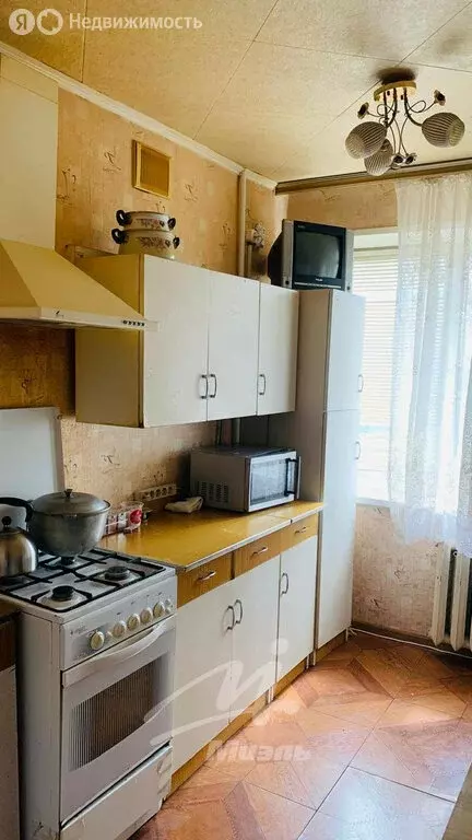 2-комнатная квартира: Красногорск, улица Кирова, 30 (43.9 м) - Фото 1