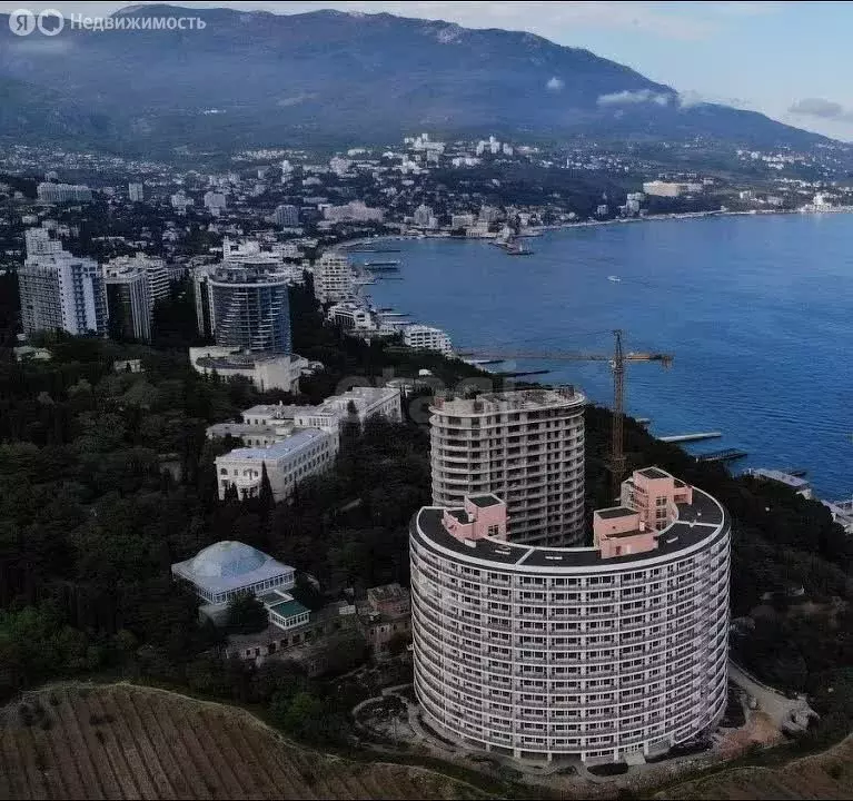 3-комнатная квартира: Ливадия, Виноградная улица, 101 (82.8 м) - Фото 1