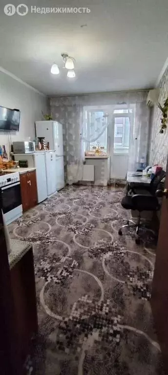 3-комнатная квартира: Оренбург, Краснознамённая улица, 58 (66.5 м) - Фото 2