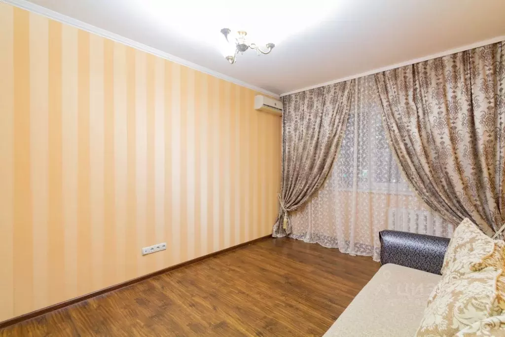 1-к кв. Ростовская область, Ростов-на-Дону Стабильная ул., 13 (40.0 м) - Фото 1