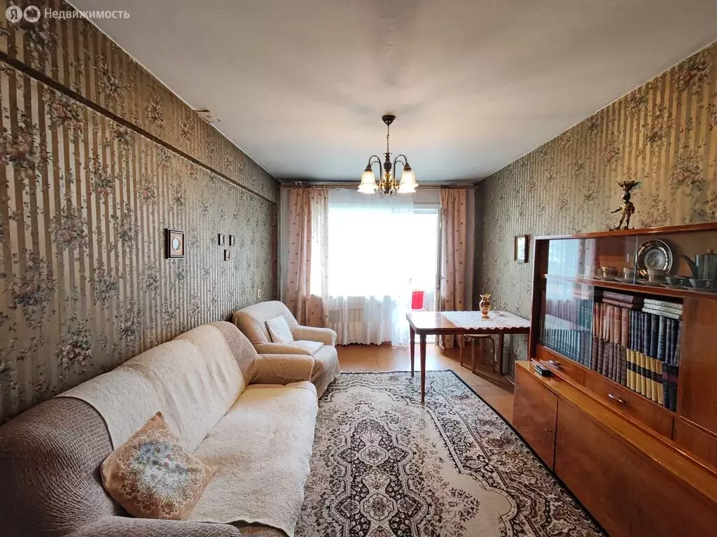 3-комнатная квартира: Иркутск, улица Левитана, 16 (57 м) - Фото 1