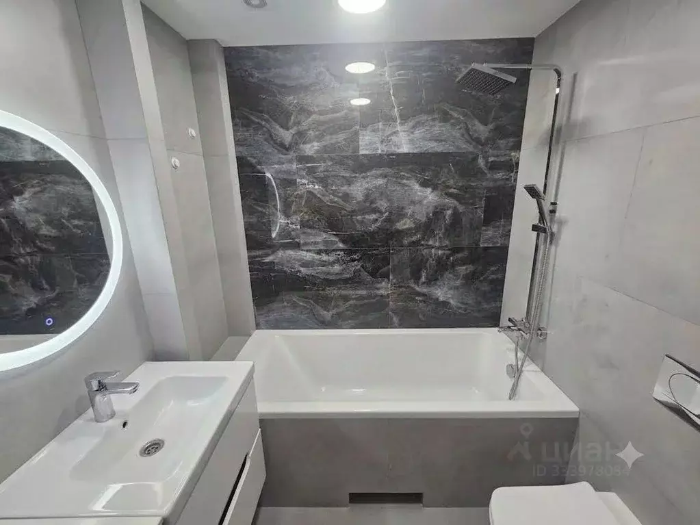 3-к кв. Крым, Ялта ул. Блюхера, 1 (94.0 м) - Фото 1