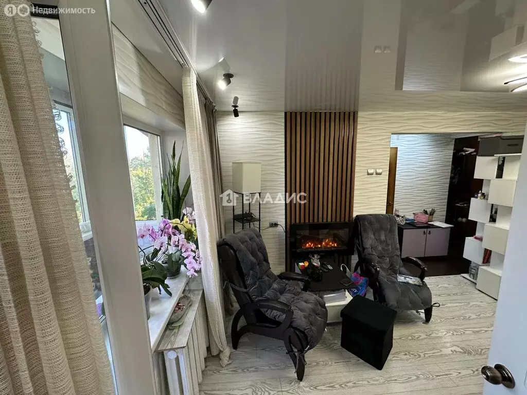 2-комнатная квартира: Ангарск, улица Крупской, 1А (45 м) - Фото 2