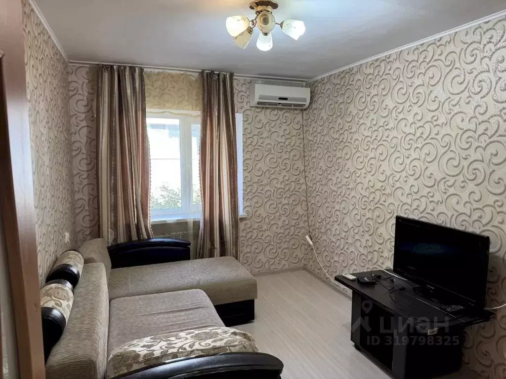 2-к кв. Краснодарский край, Геленджик ул. Мичурина, 20 (32.0 м) - Фото 0