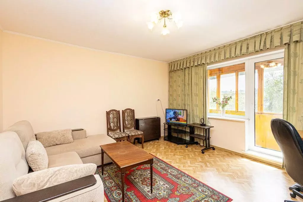 2-к кв. Кемеровская область, Кемерово бул. Строителей, 40 (52.0 м) - Фото 1