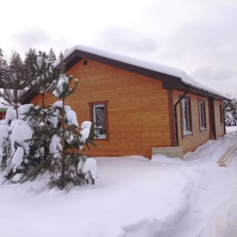 Дом в Тверская область, Калининский муниципальный округ, деревня ... - Фото 1
