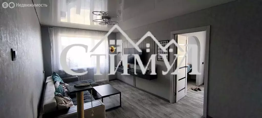 3-комнатная квартира: Черногорск, Юбилейная улица, 8 (60.1 м) - Фото 1